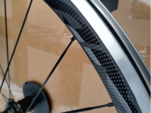 Ruedas Superteam carbono perfil 38mm.